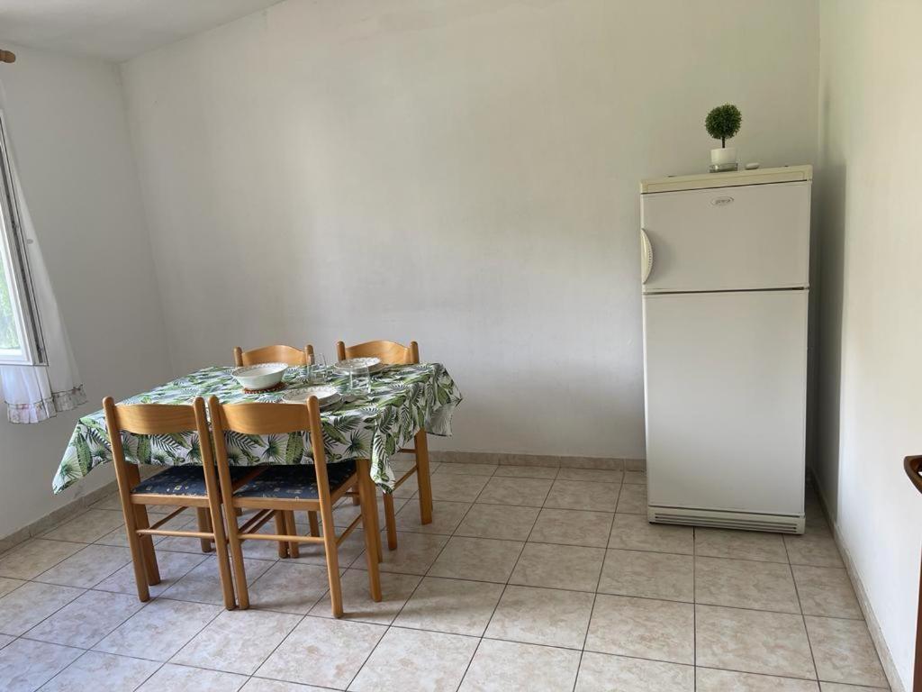 Apartments Puntica ميتغنا المظهر الخارجي الصورة