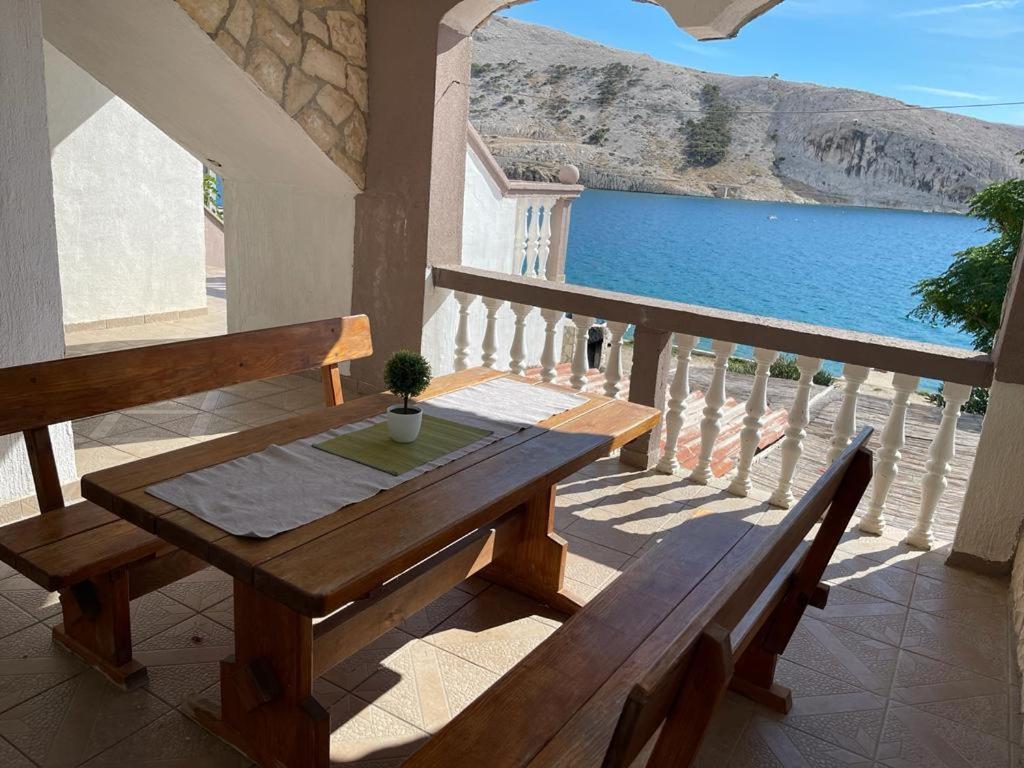 Apartments Puntica ميتغنا المظهر الخارجي الصورة