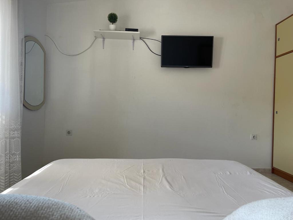 Apartments Puntica ميتغنا المظهر الخارجي الصورة